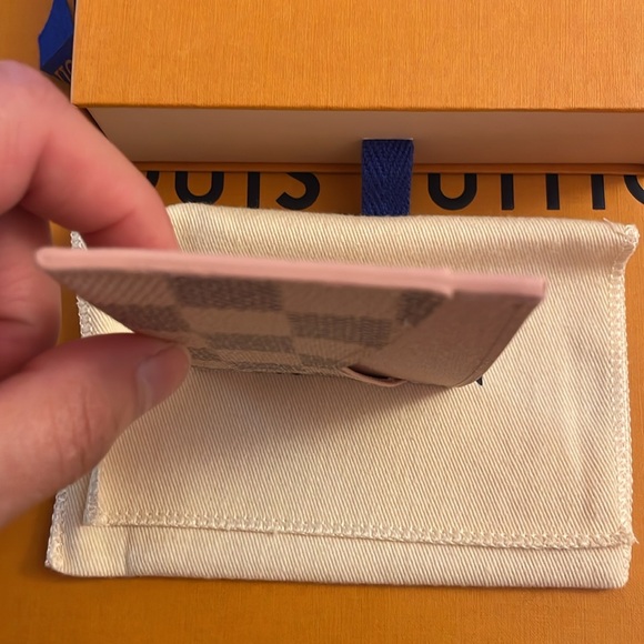 Louis Vuitton Card Holder - Picture 6 of 11